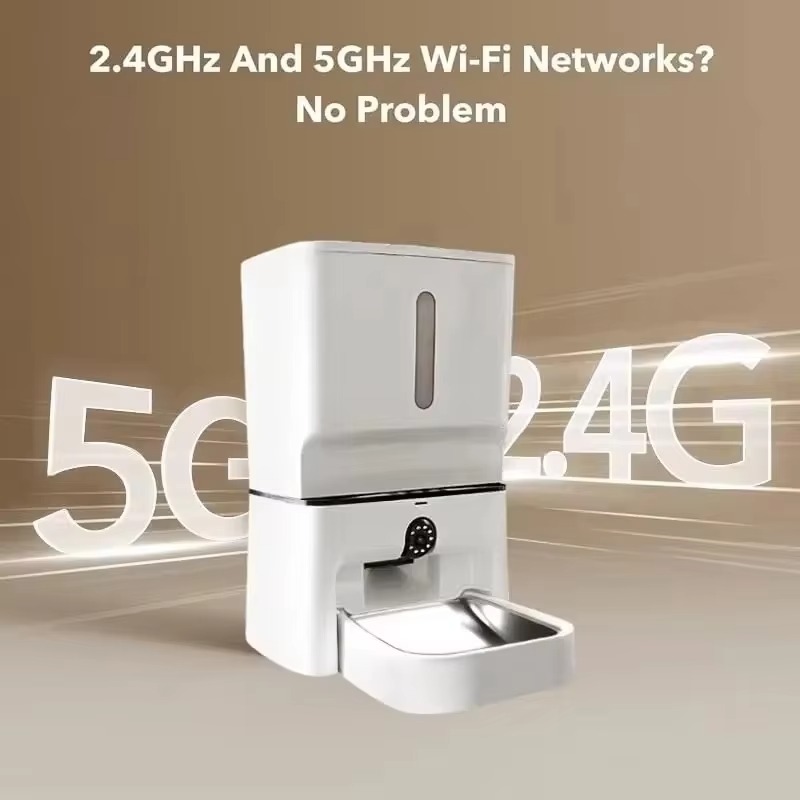 FurStar7Lスマート自動給餌器、1080P HDカメラ - Smart Pet Feeder Camera 1080P Wifi のレビューと価格